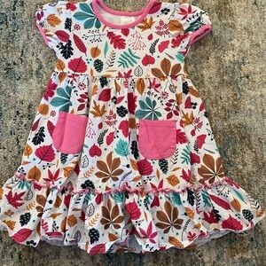 Colorful Leaf Print Kids Dress with Pink Pockets